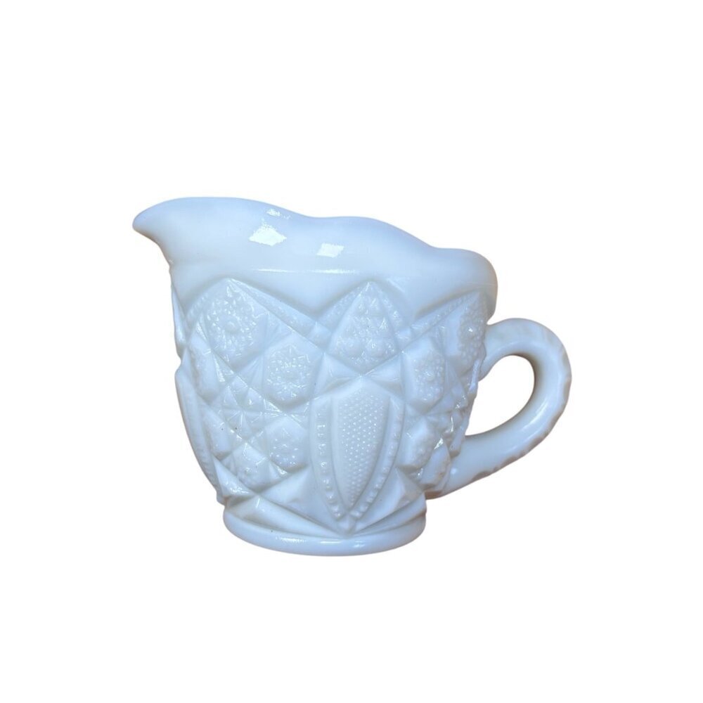 Vintage McKee Glass Company Milk Glass Toltec Creamer Pitcher White Cottage - Picture 2 of 4